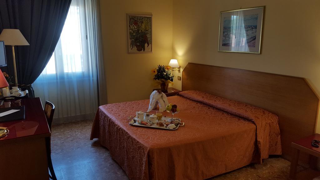 Nuovo Albergo Chieti Zewnętrze zdjęcie