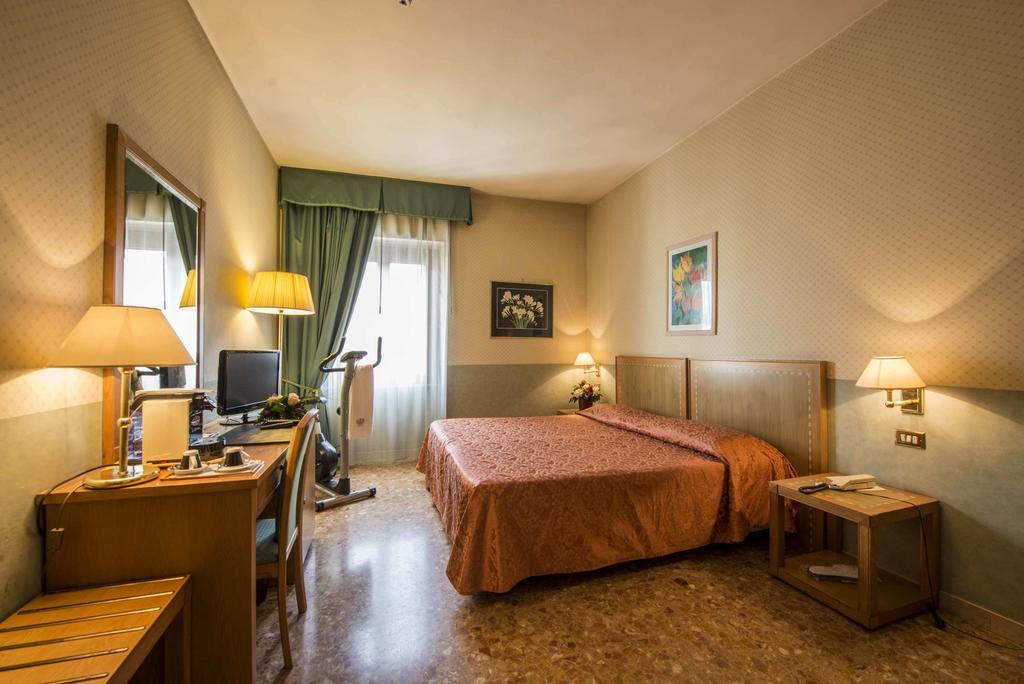 Nuovo Albergo Chieti Zewnętrze zdjęcie